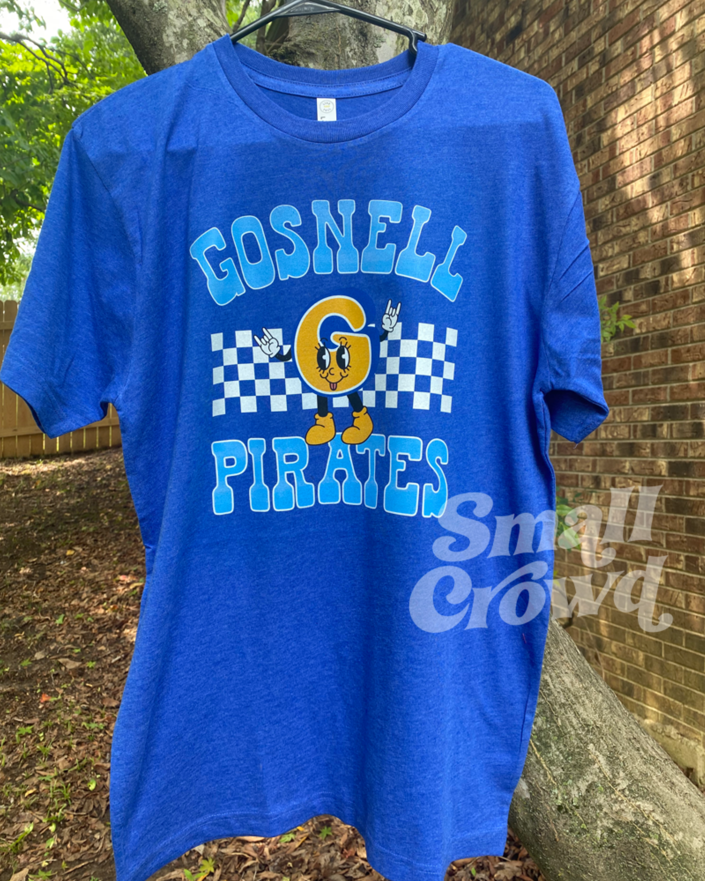 Gosnell Pirates Retro Character School tee -
