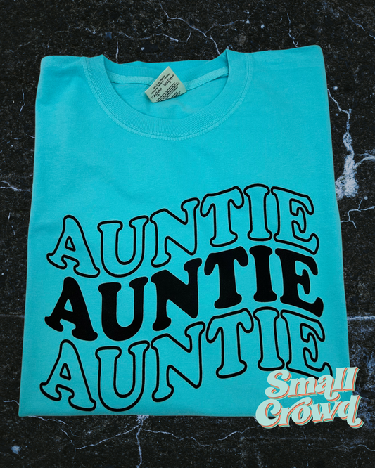 Auntie | short sleeve tee - Lagoon Blue | comfort colors